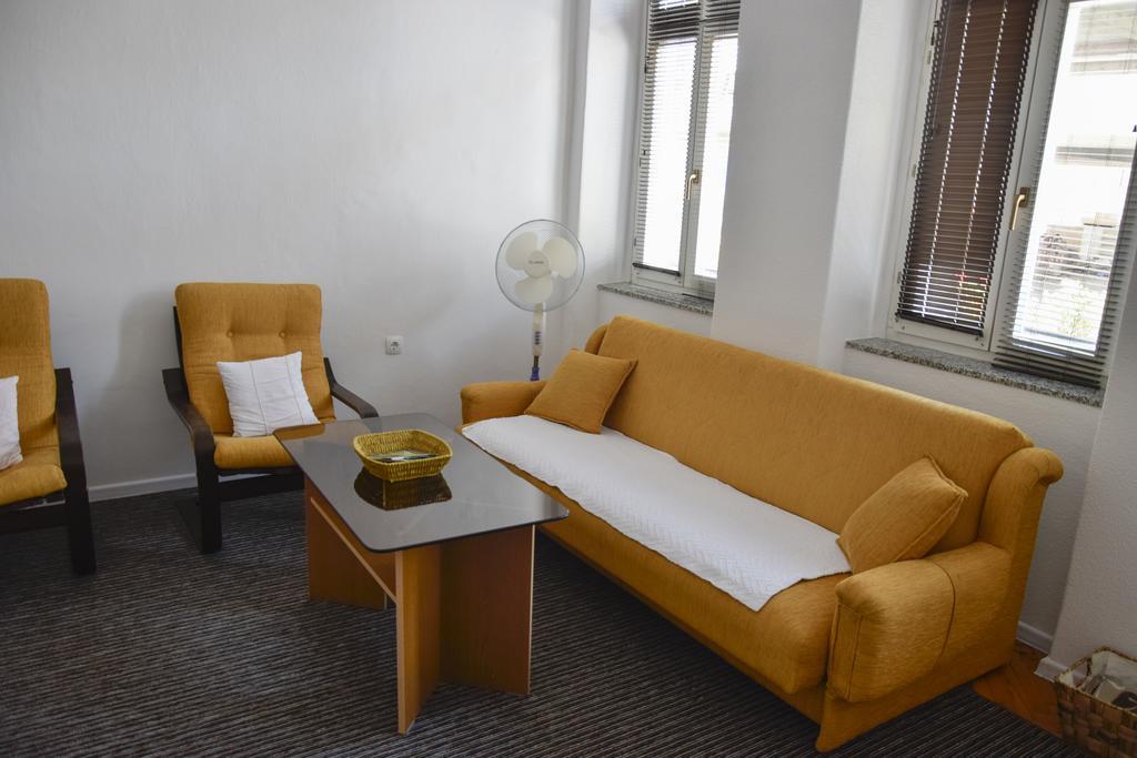 Old Square Bihać Apartment Bagian luar foto